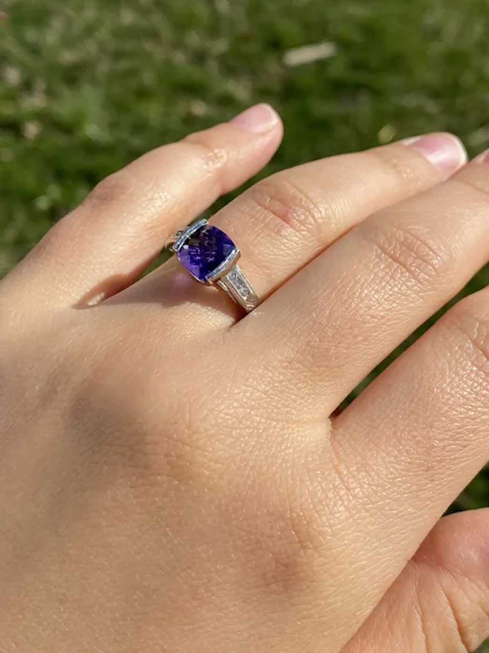 Amethyst Ring with Natural Diamonds in White Gold - image 8