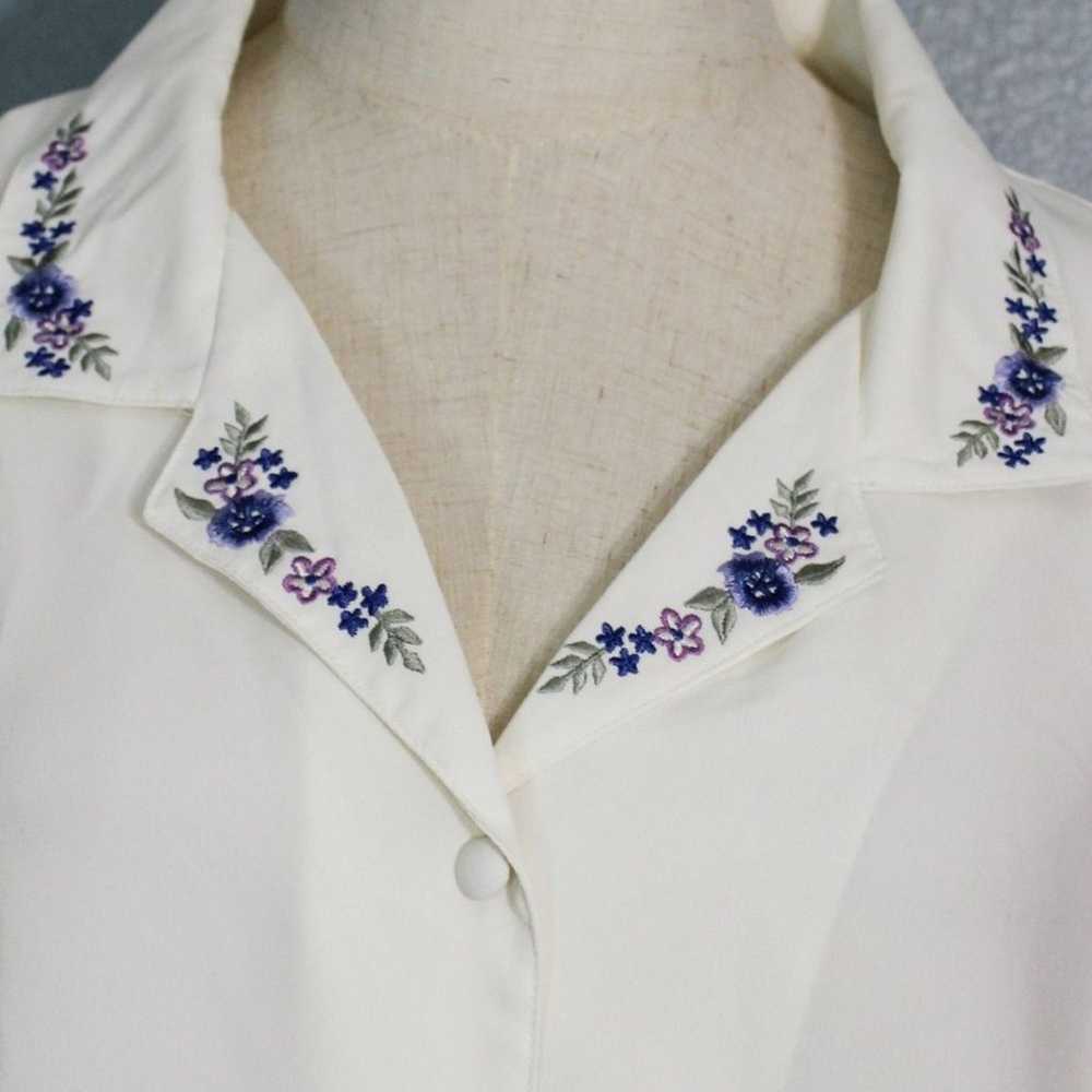 Alfred Dunner Embroidered Button Down Blouse Size… - image 2