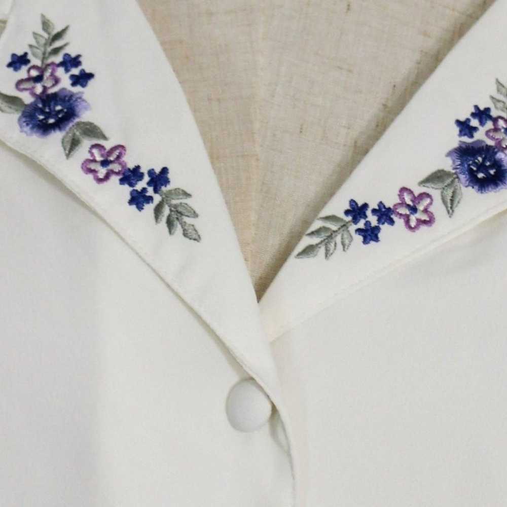 Alfred Dunner Embroidered Button Down Blouse Size… - image 8