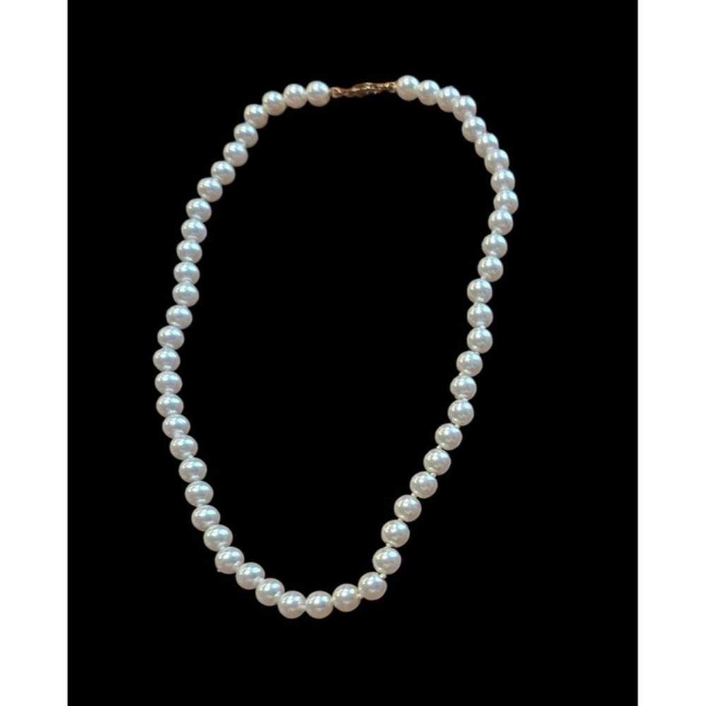 Vintage Glass Faux Pearl Necklace Hand Knotted 19… - image 5