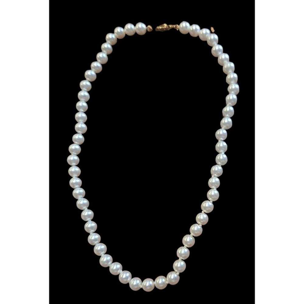 Vintage Glass Faux Pearl Necklace Hand Knotted 19… - image 6