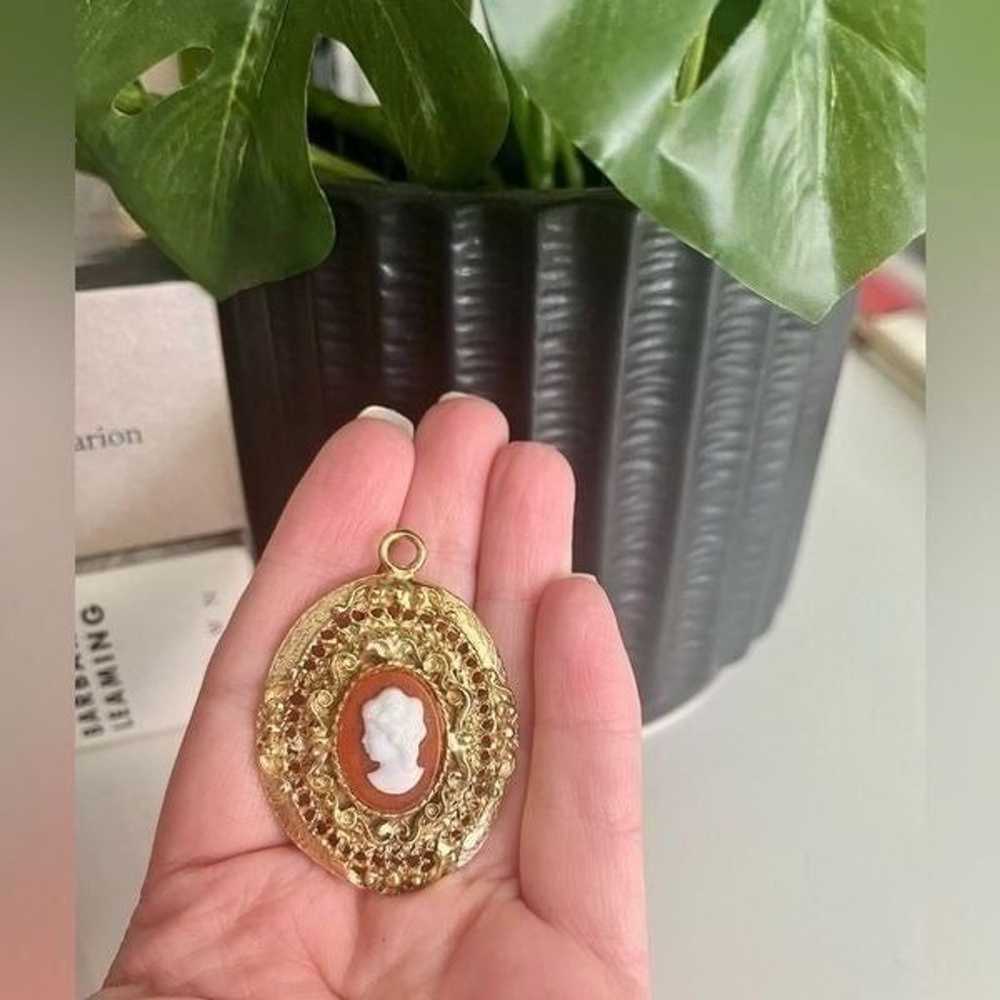 Vintage Classic Oval Cameo Pendant Surrounded by … - image 3