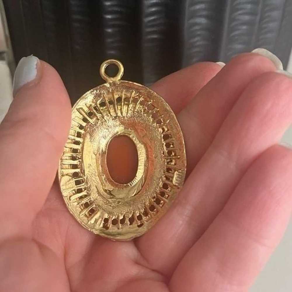 Vintage Classic Oval Cameo Pendant Surrounded by … - image 4