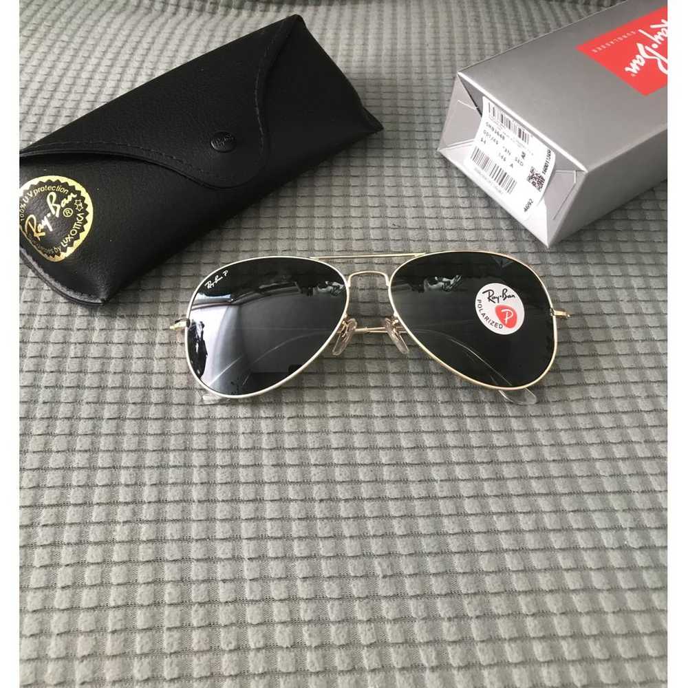 Ray-Ban Aviator sunglasses - image 8