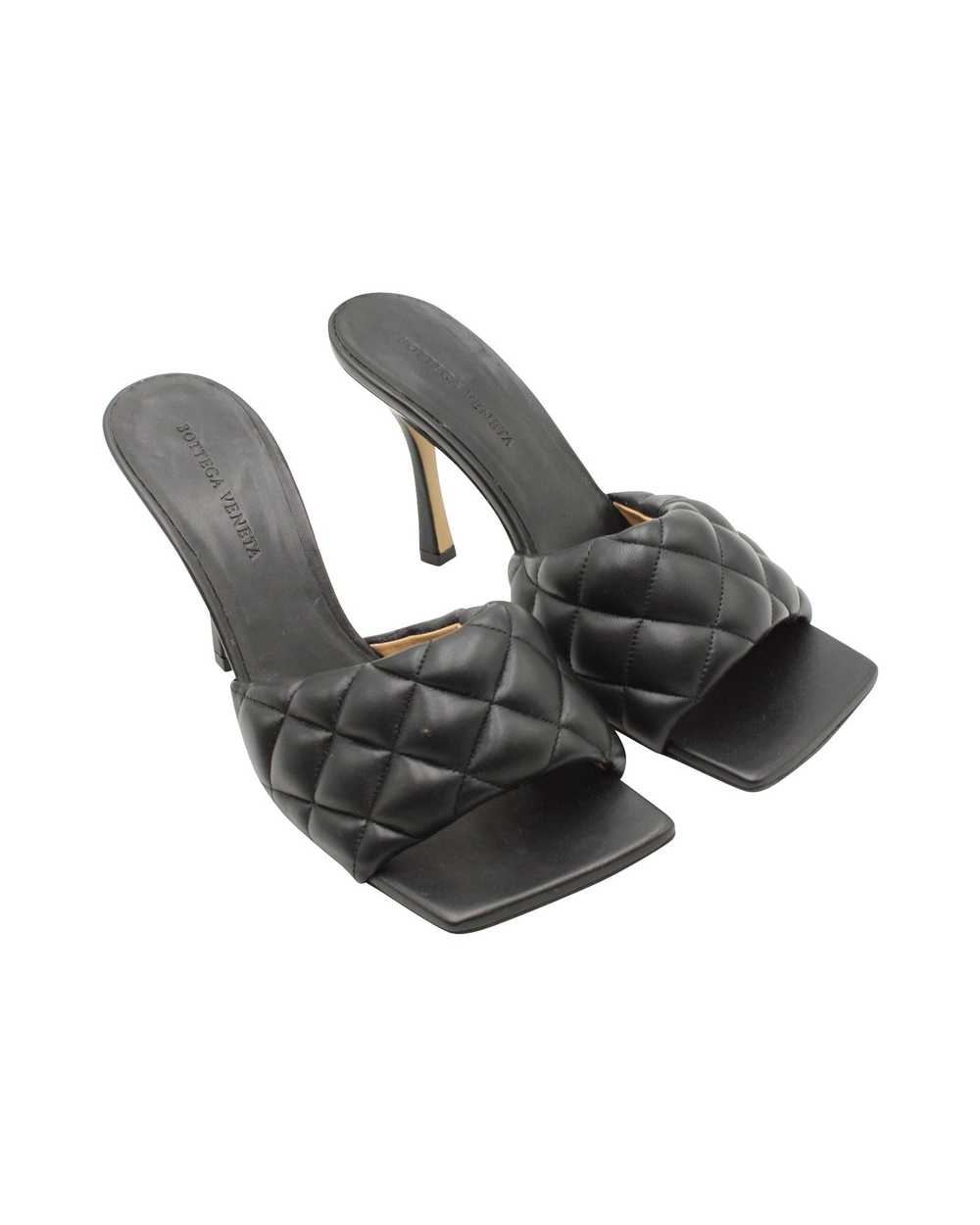 Product Details Bottega Veneta Black Leather Padd… - image 4