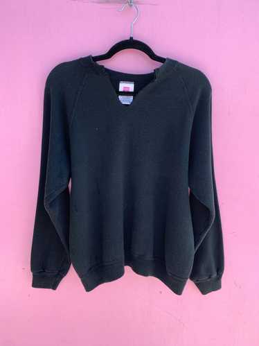 RAGLAN CUT NECK CLASSIC BLACK