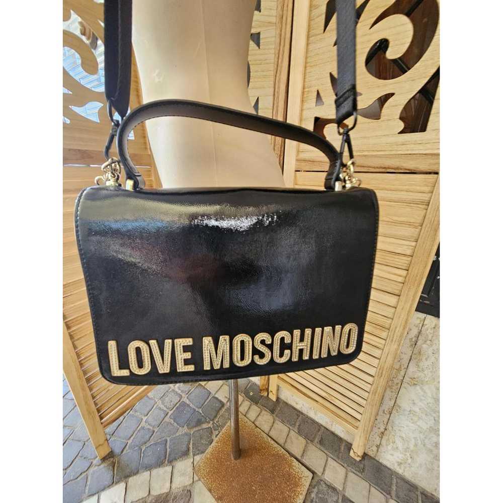 Moschino Love Patent leather crossbody bag - image 5