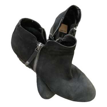 Dolce Vita Leather ankle boots