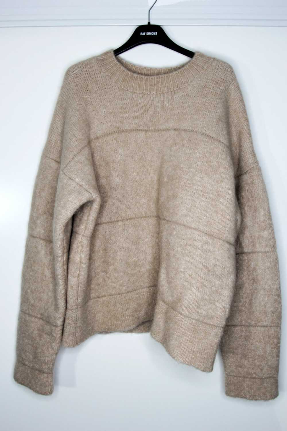 BNWT AW20 JACQUEMUS LA MAILLE ALBI SWEATER L - image 2