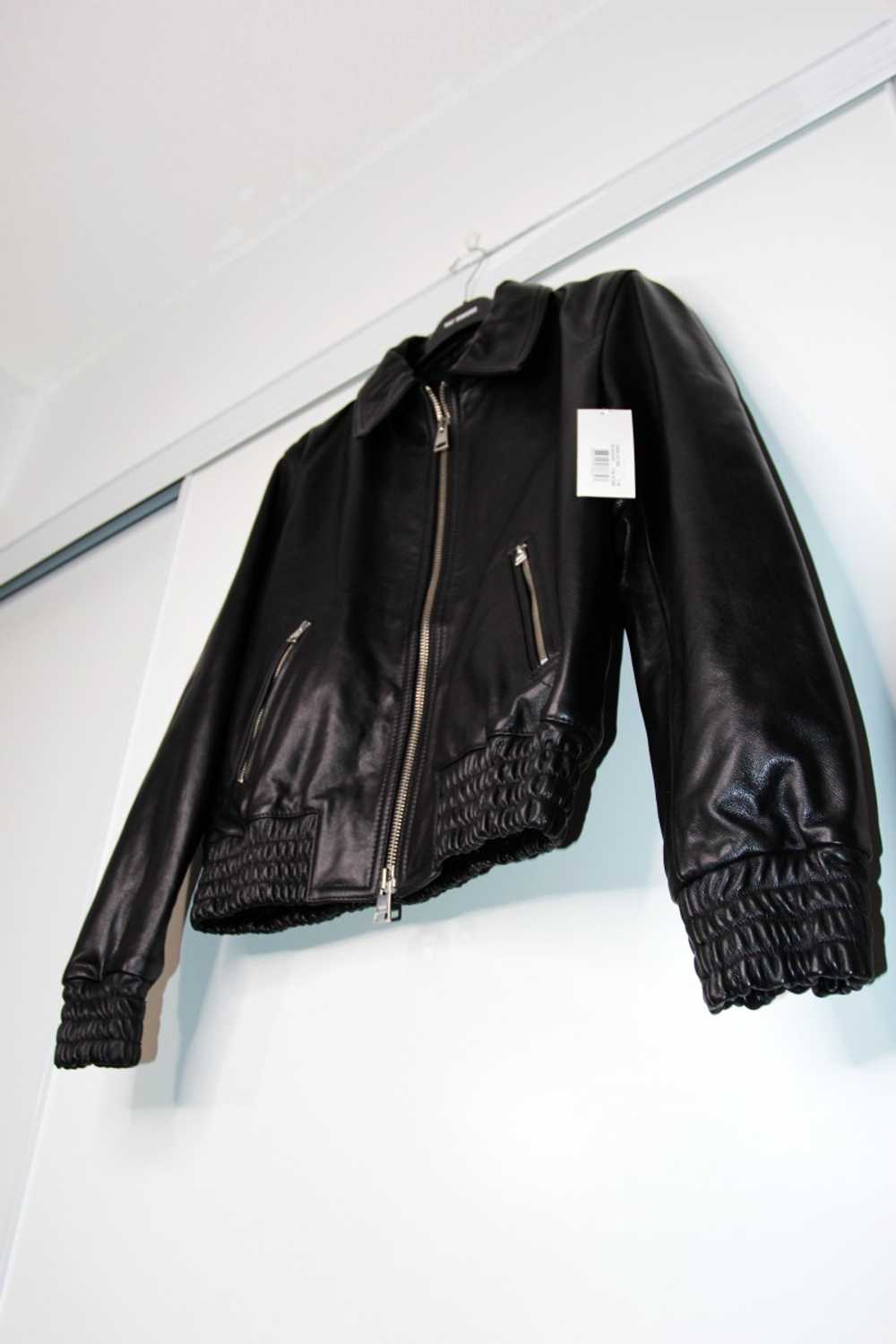 AMI Paris BNWT AW20 ZIPPED LEATHER JACKET L - image 7