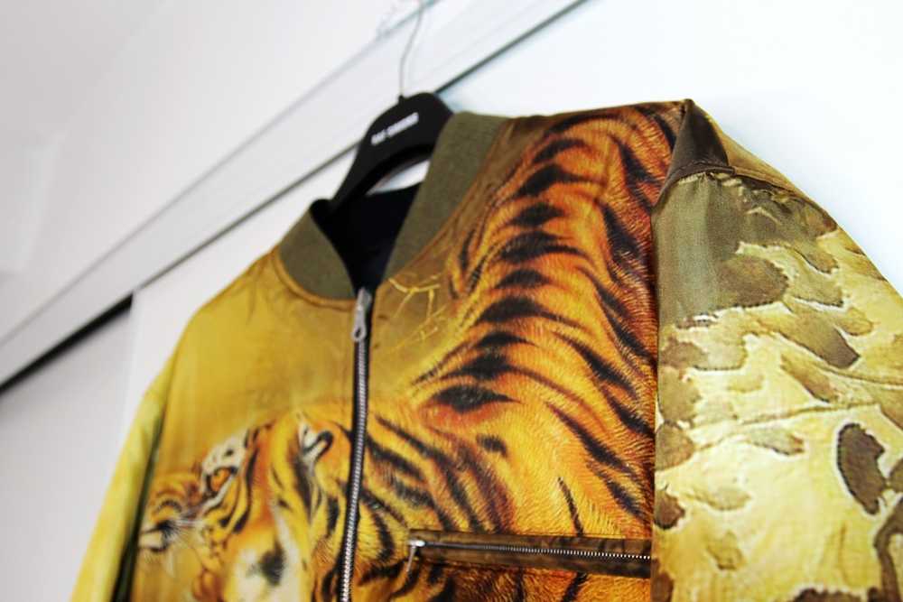 BNWT AW20 DRIES VAN NOTEN REVERSIBLE TIGER PRINT … - image 5