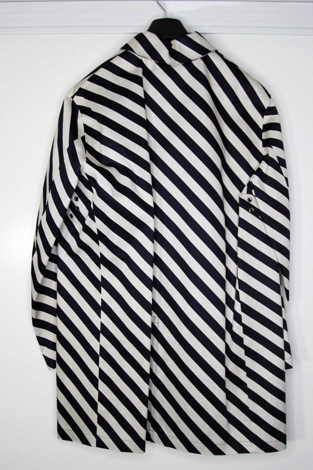 BNWT SS17 MACKINTOSH RAINCOAT 42 - image 3