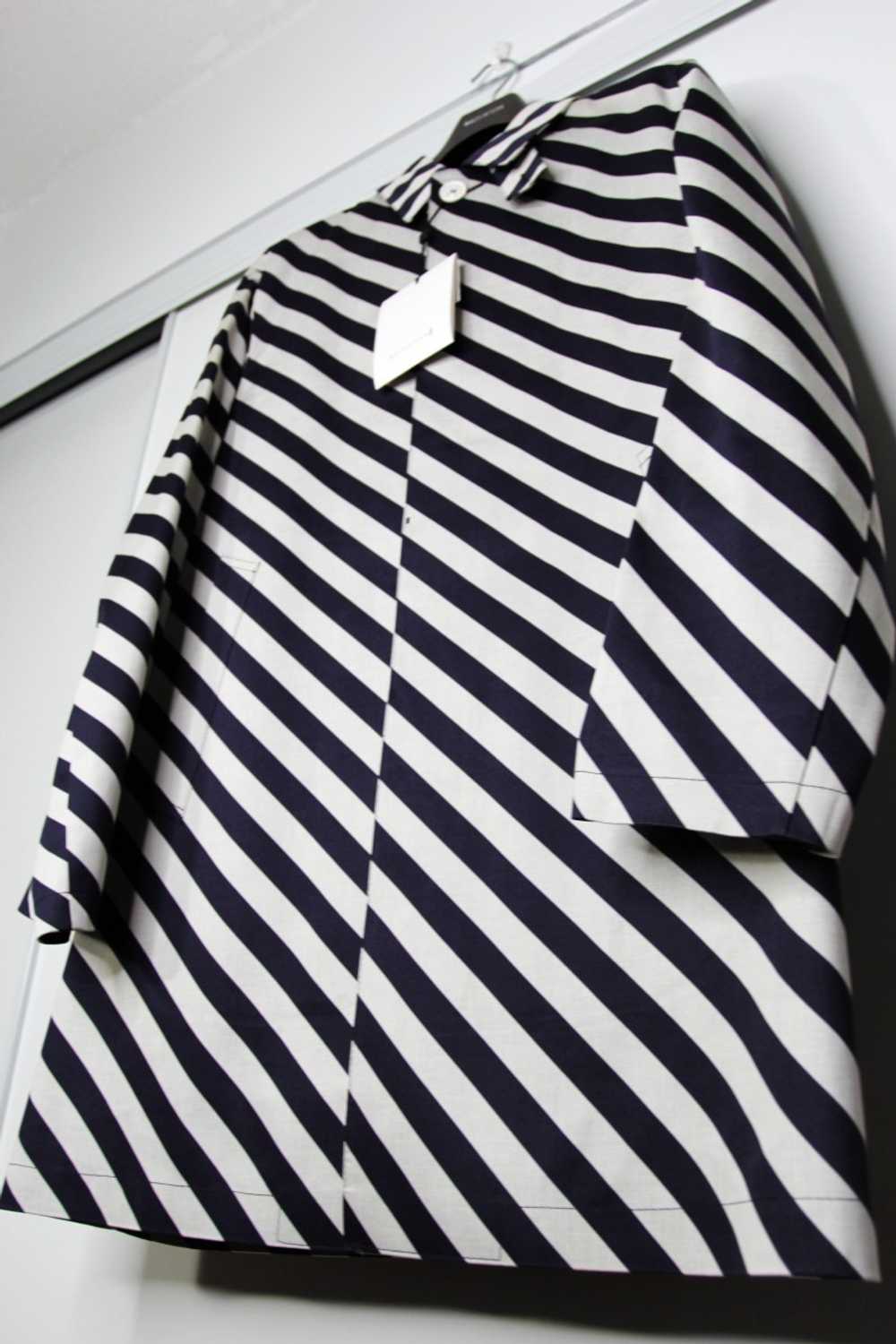 BNWT SS17 MACKINTOSH RAINCOAT 42 - image 5