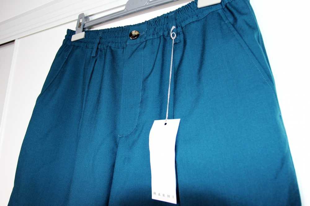 BNWT SS20 MARNI CLASSIC CHINO SHORTS 48 - image 4