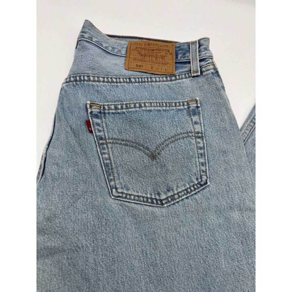 Vintage Levis 501 Jeans Mens 36x30 Made in USA  B… - image 2