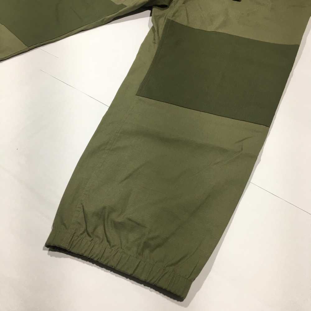 Nike ACG Olive Trail Pants - image 11