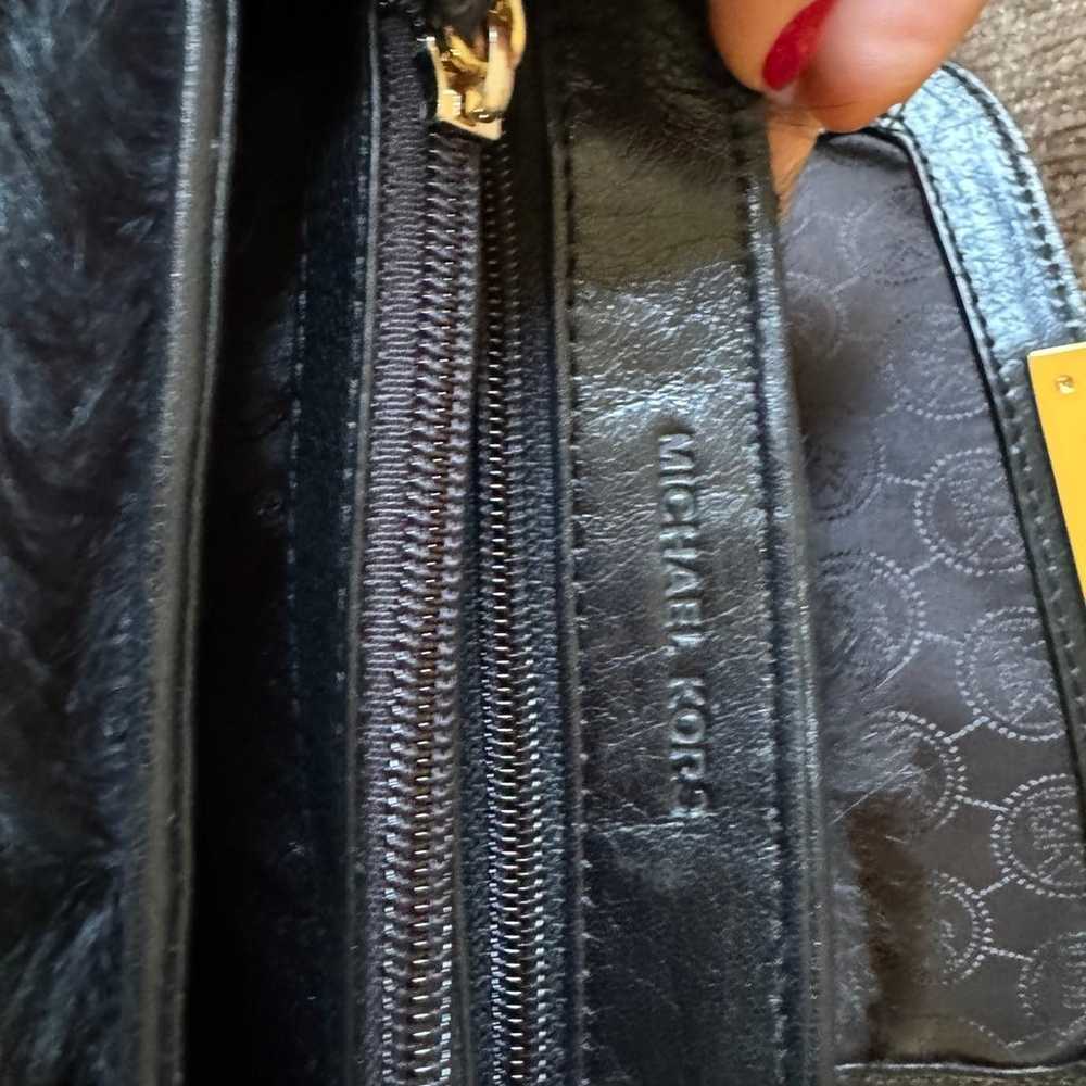 Michael Kors small purse - image 8
