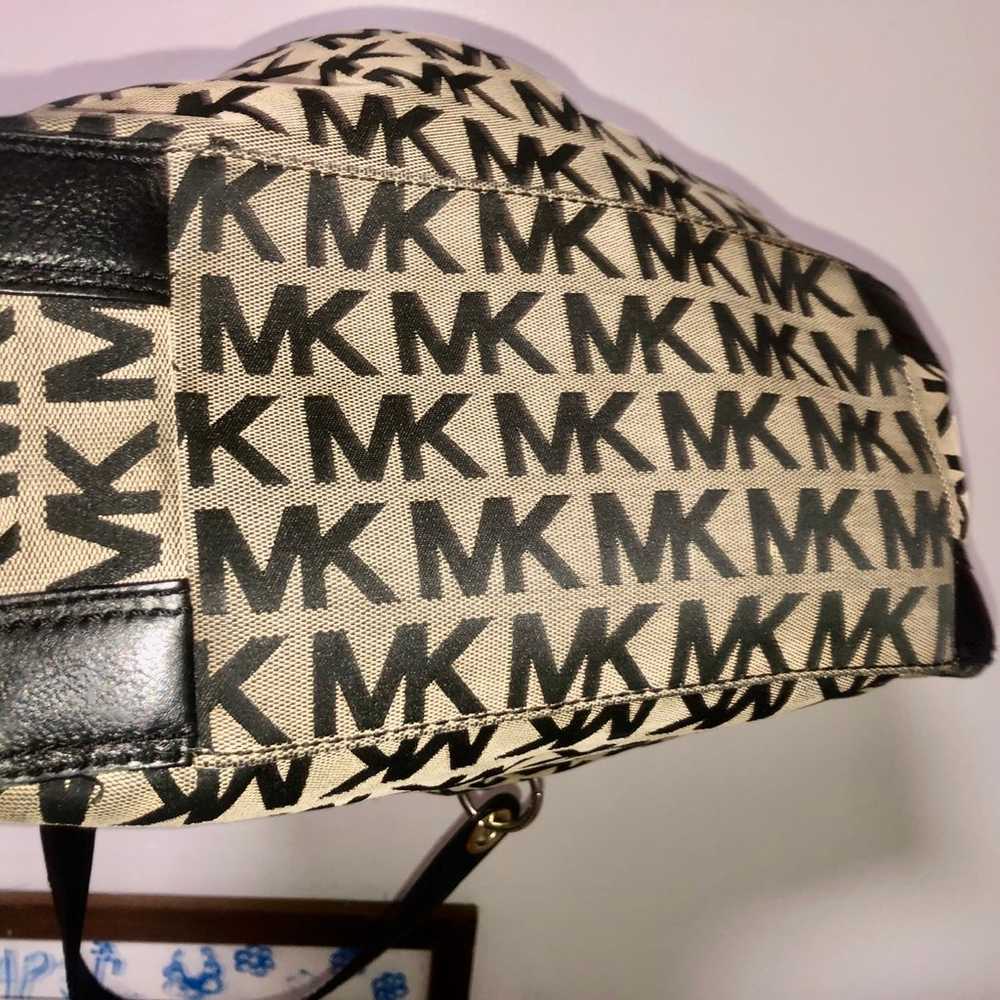 Michael Kors purse - image 5