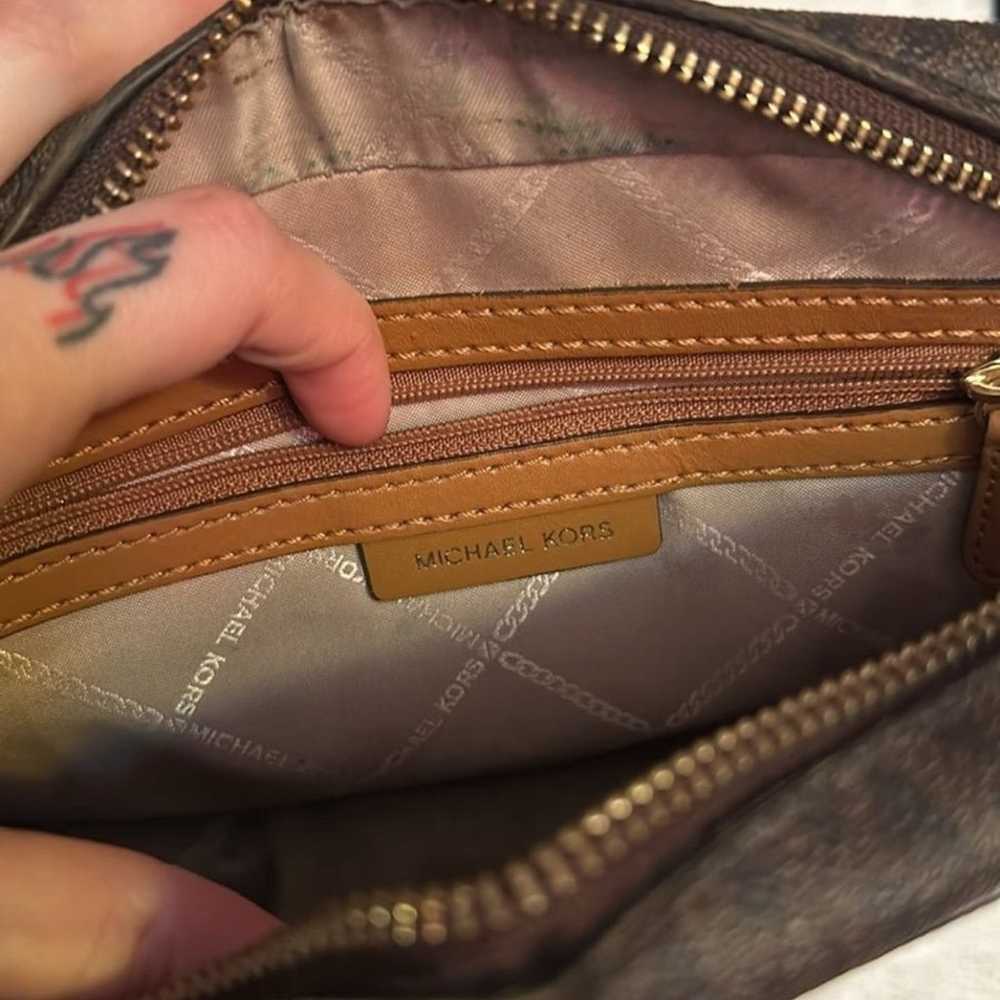 COPY Michael Kors brown crossbody purse - image 9