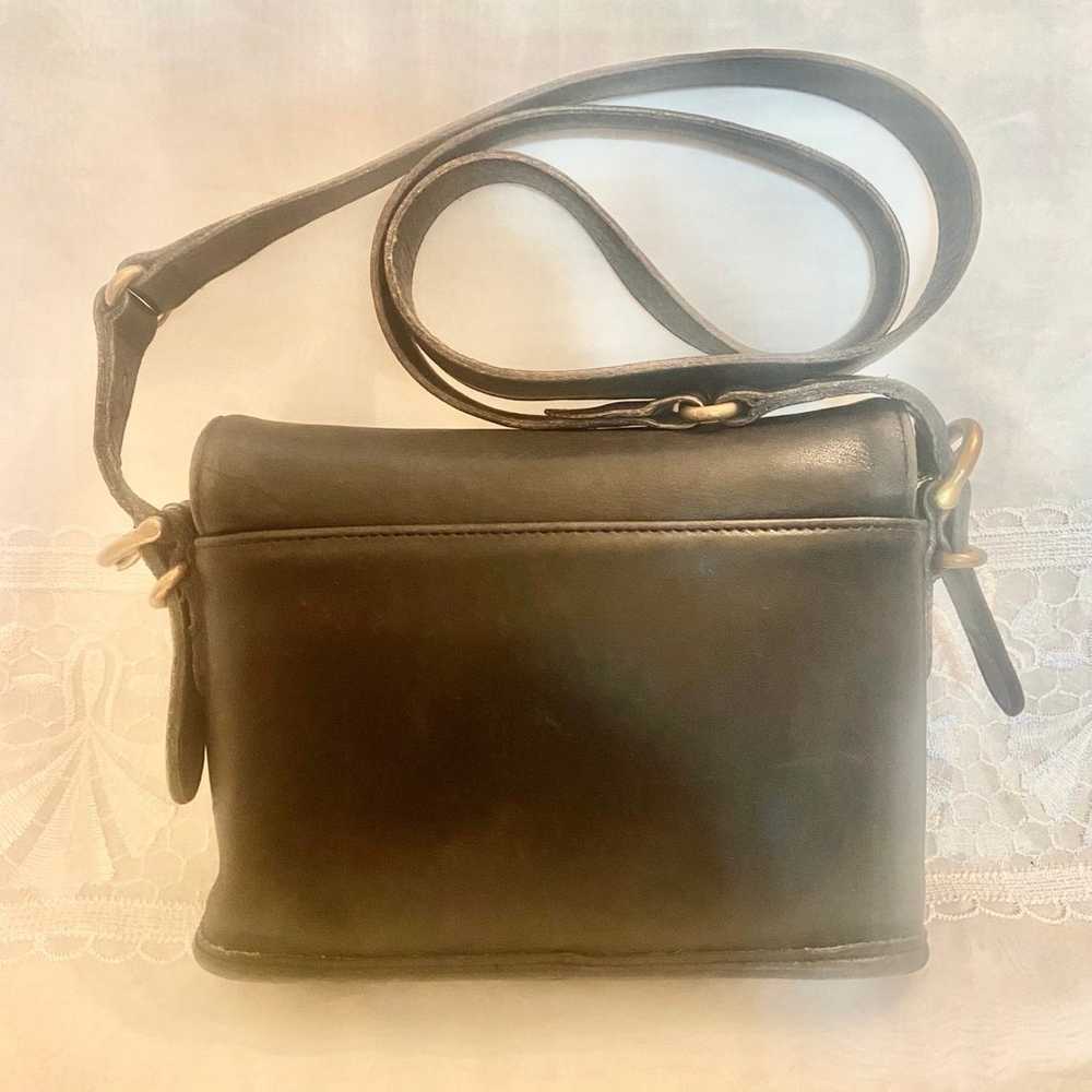 Vintage Coach Leather Shoulder bag - image 3