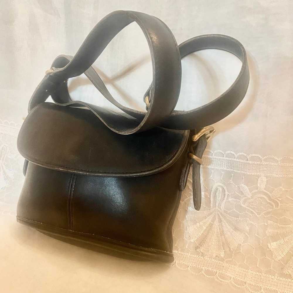 Vintage Coach Leather Shoulder bag - image 4