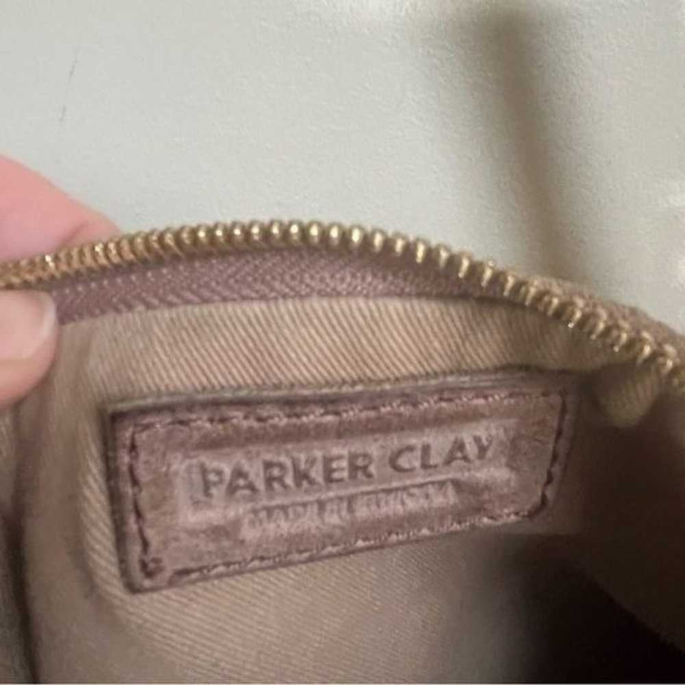 Parker Clay Makeda Tan Suede Crossbody Bag - image 9