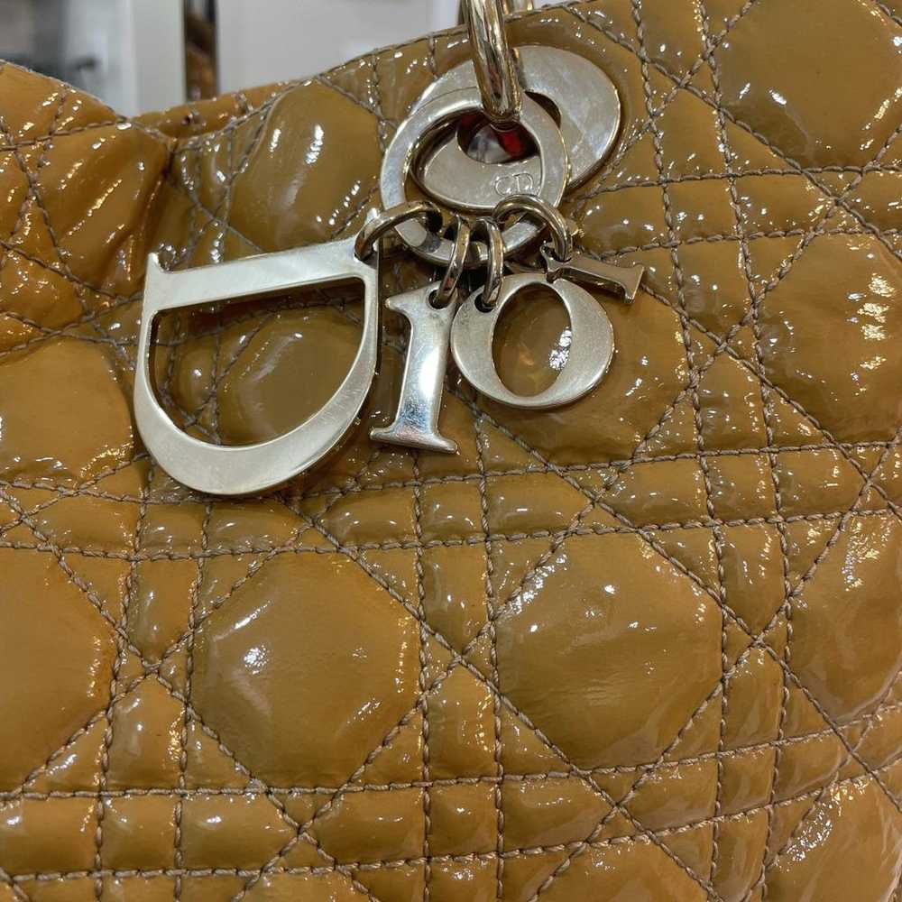 Dior Dior Soft Shopping patent leather handbag - image 4