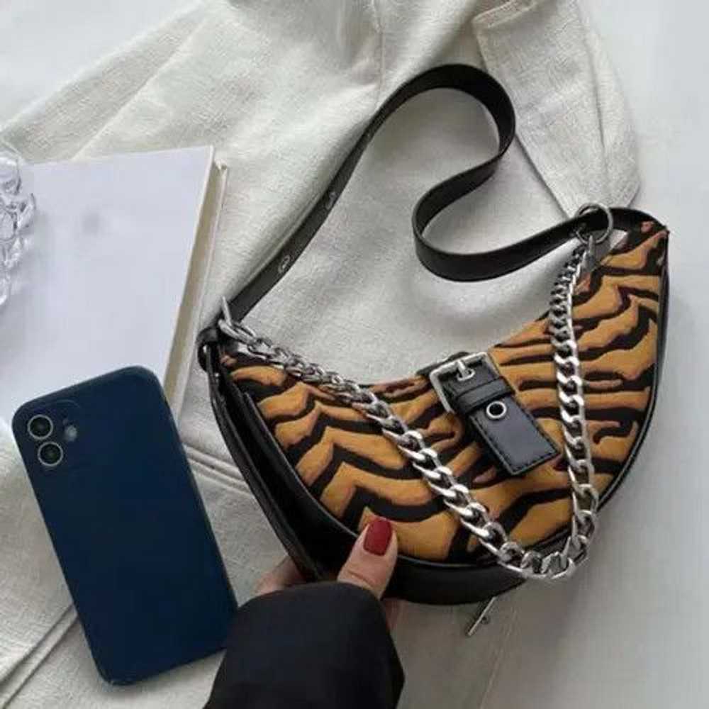 Japanese Brand × Streetwear × Vintage Tiger Patte… - image 1