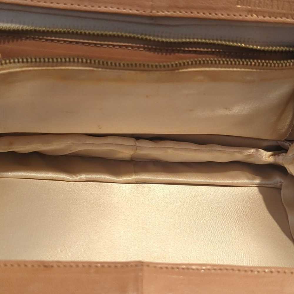 Bottega Veneta Vintage Calfskin Handbag With Embo… - image 11