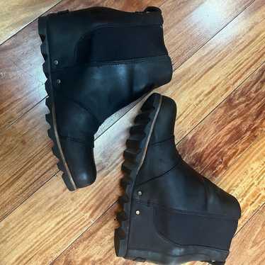 Sorel wedge boots booties size 10 or 10.5 - image 1