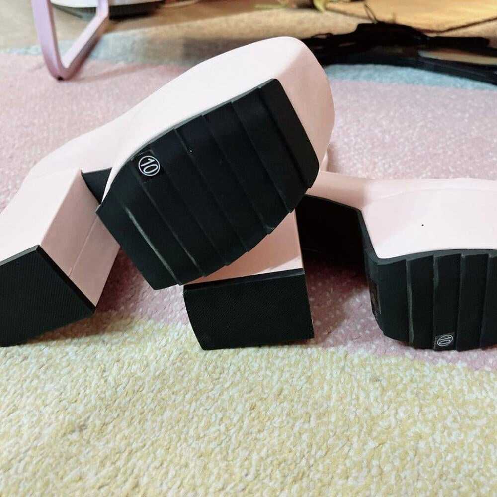 La Moda pale pink squared off sock platform boot - image 2