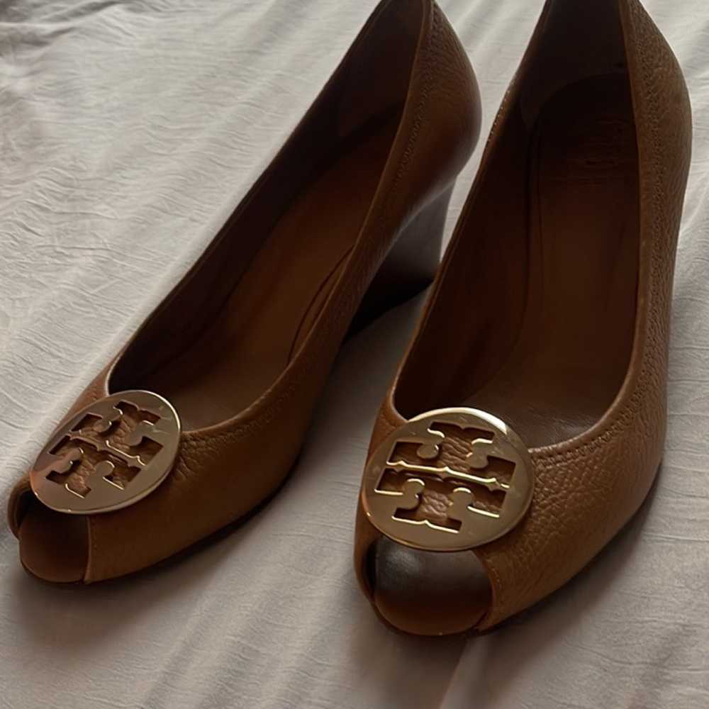 Tory Burch leather heels - image 2