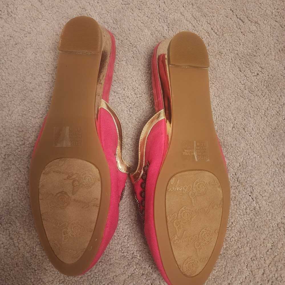 NWOT Joan Boyce Slip On Shoes Size 8.5 - image 3