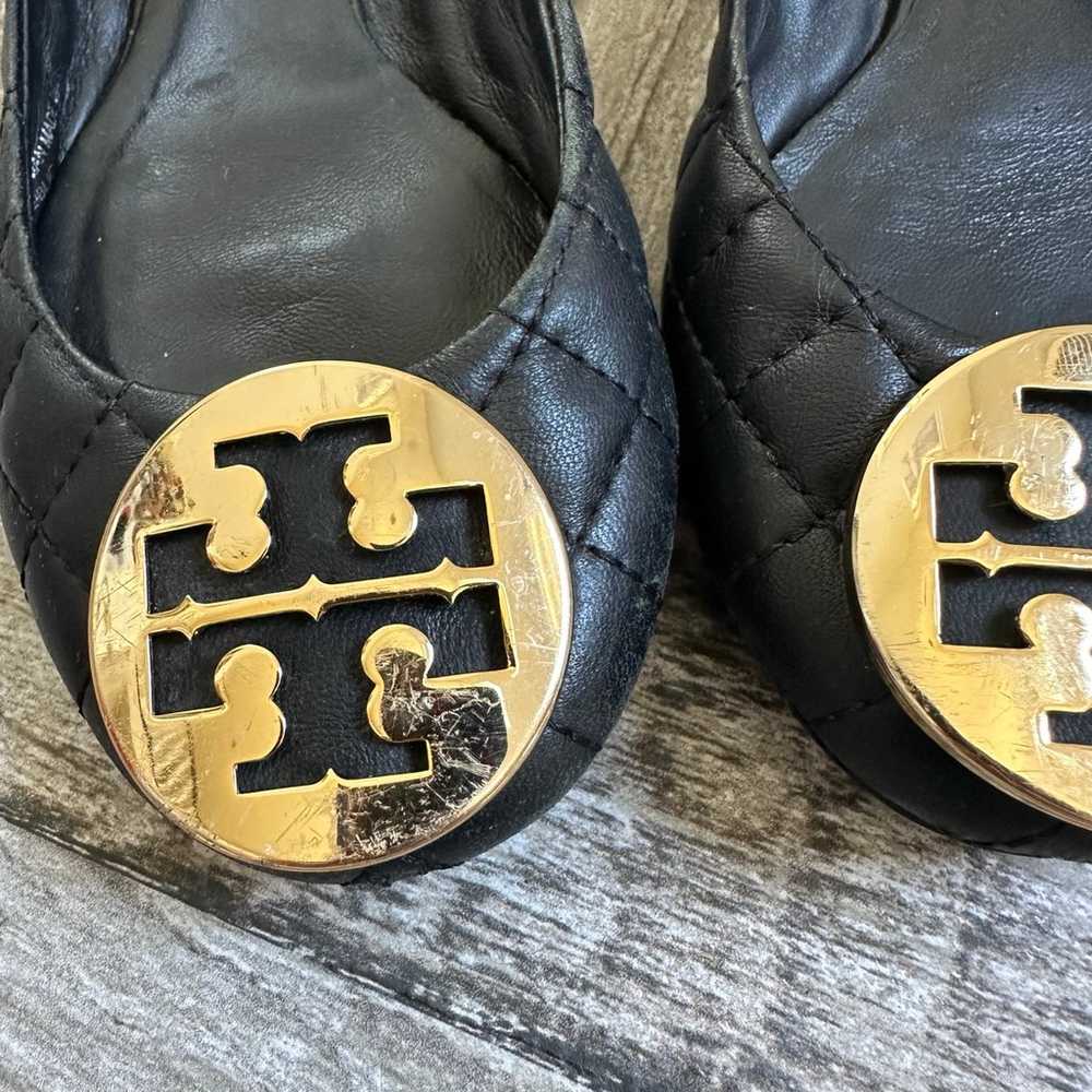Tory Burch quilted flats gold emblem - image 4