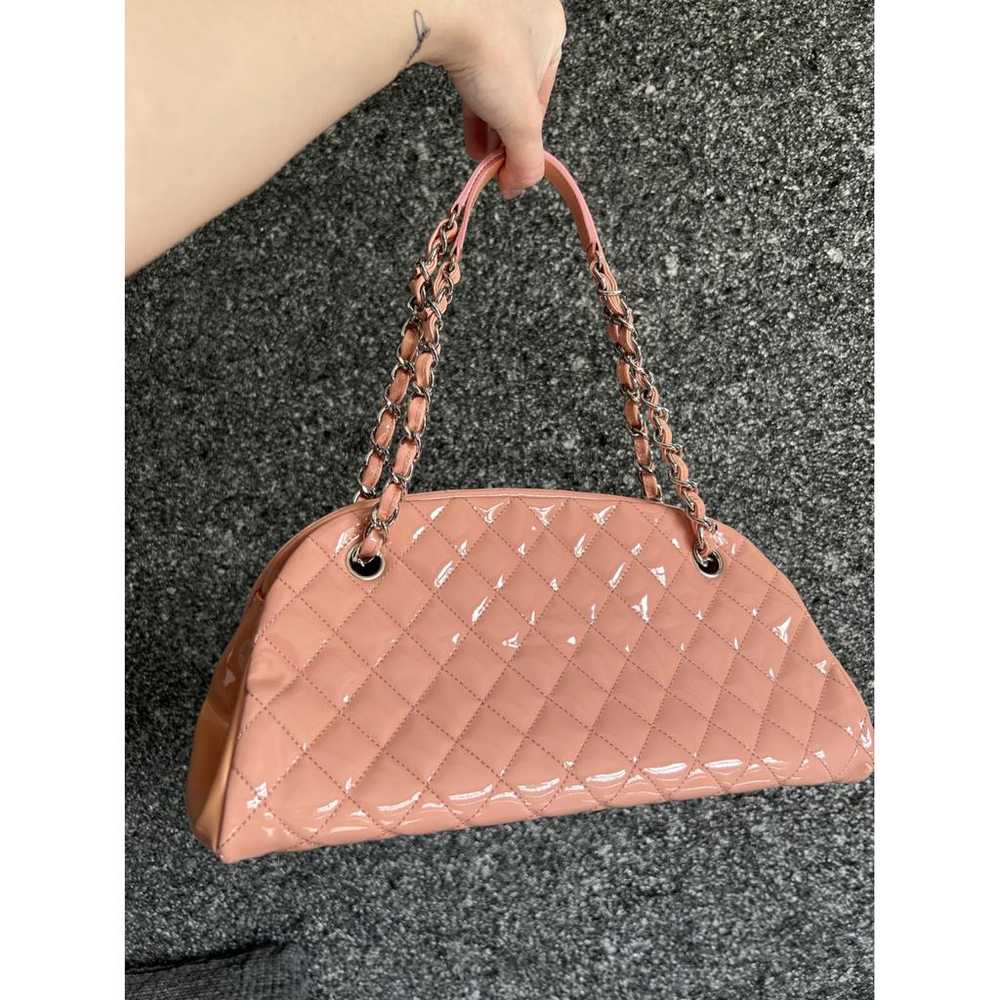Chanel Mademoiselle patent leather handbag - image 4