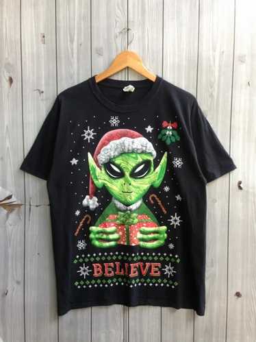 Christmas - Alien Present Believe Dope Fullprint T