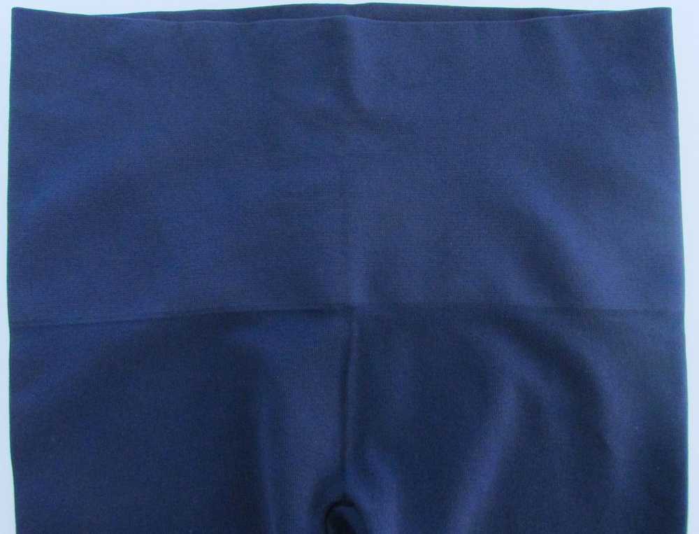 Spanx Star Power by Spanx (NWOT) Capris/Cropped L… - image 3