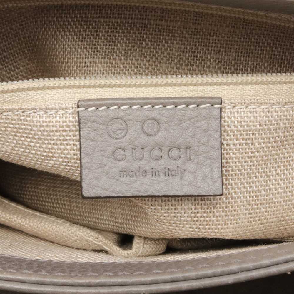 Gucci Interlocking G Handbag Leather Gray Beige - image 4