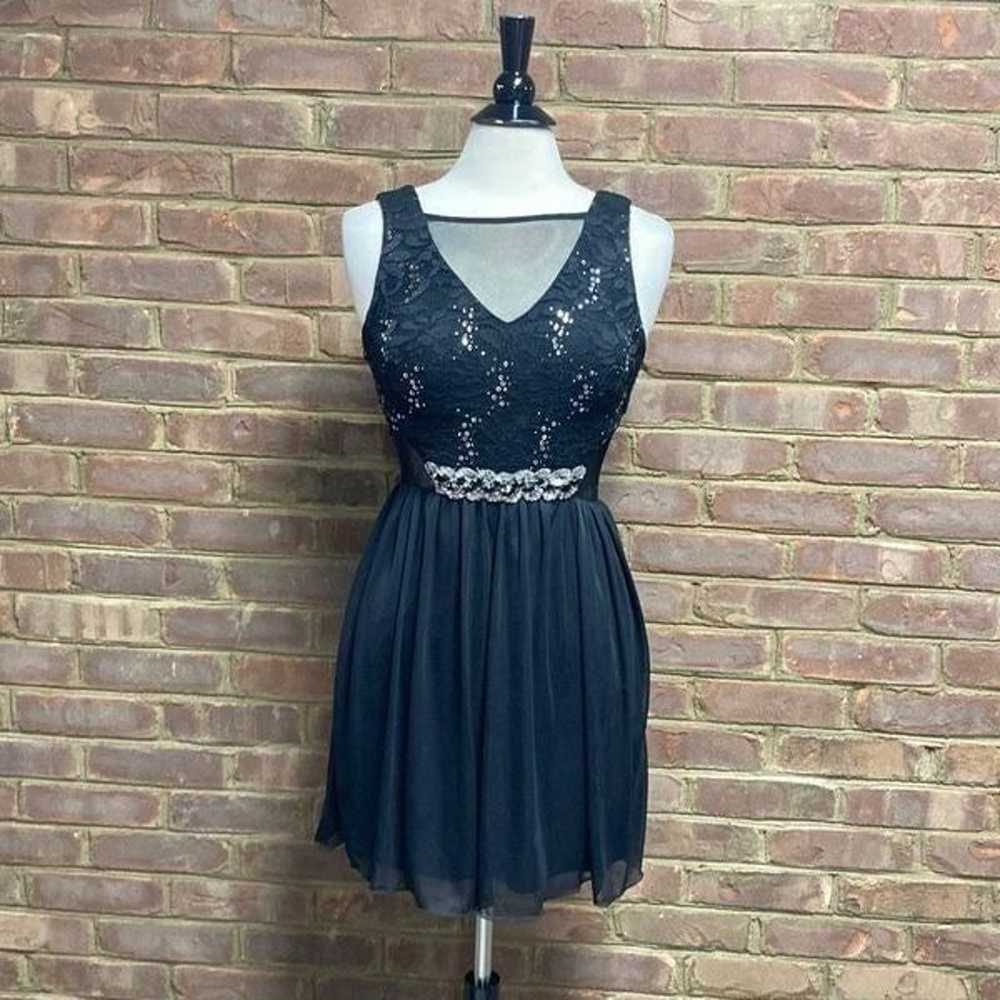 BCX Black Lace & Sequin Sleeveless Chiffon Dress … - image 2