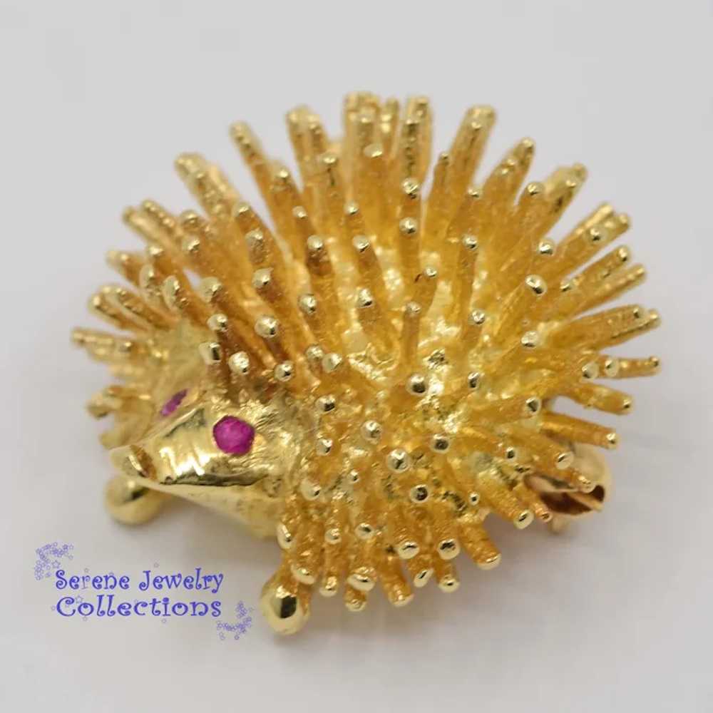 Ruby 14k Yellow Gold Baby Hedgehog Brooch Vintage - image 3