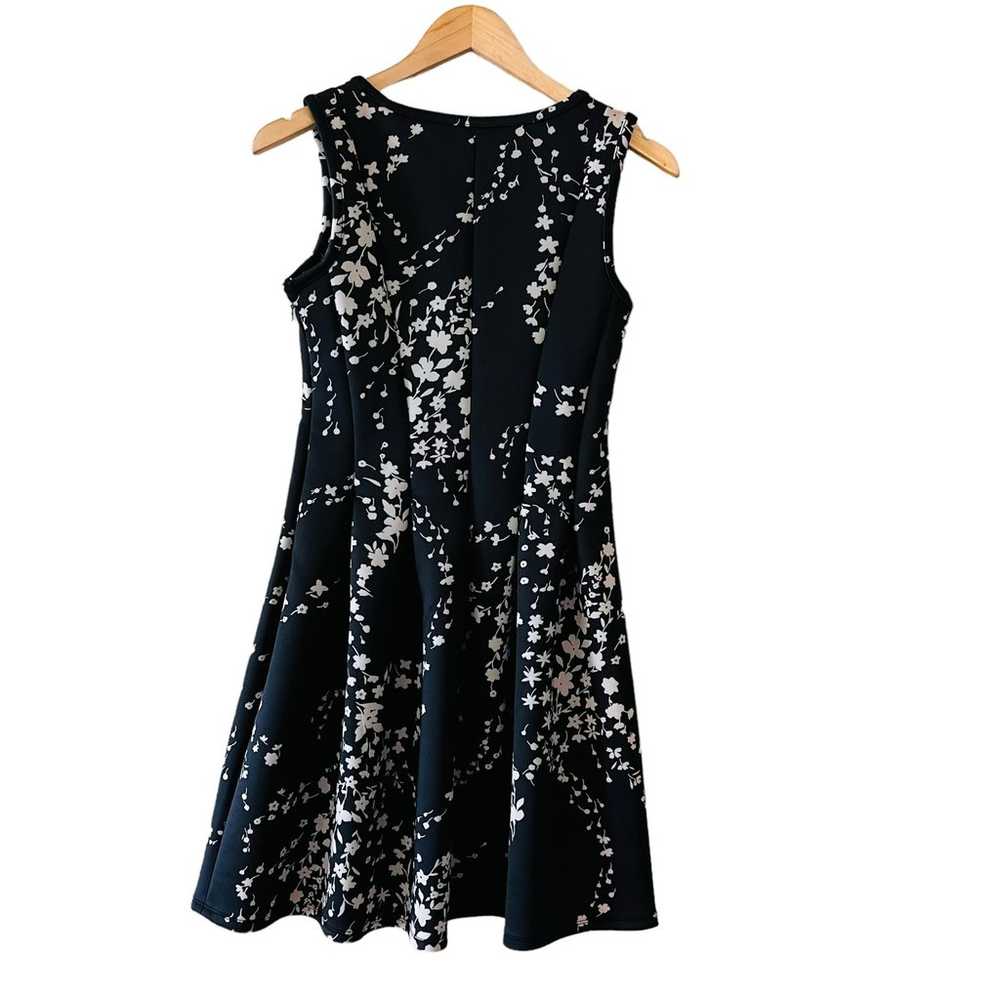 Ann Taylor Floral Pleated Sleeveless Scuba Dress … - image 3