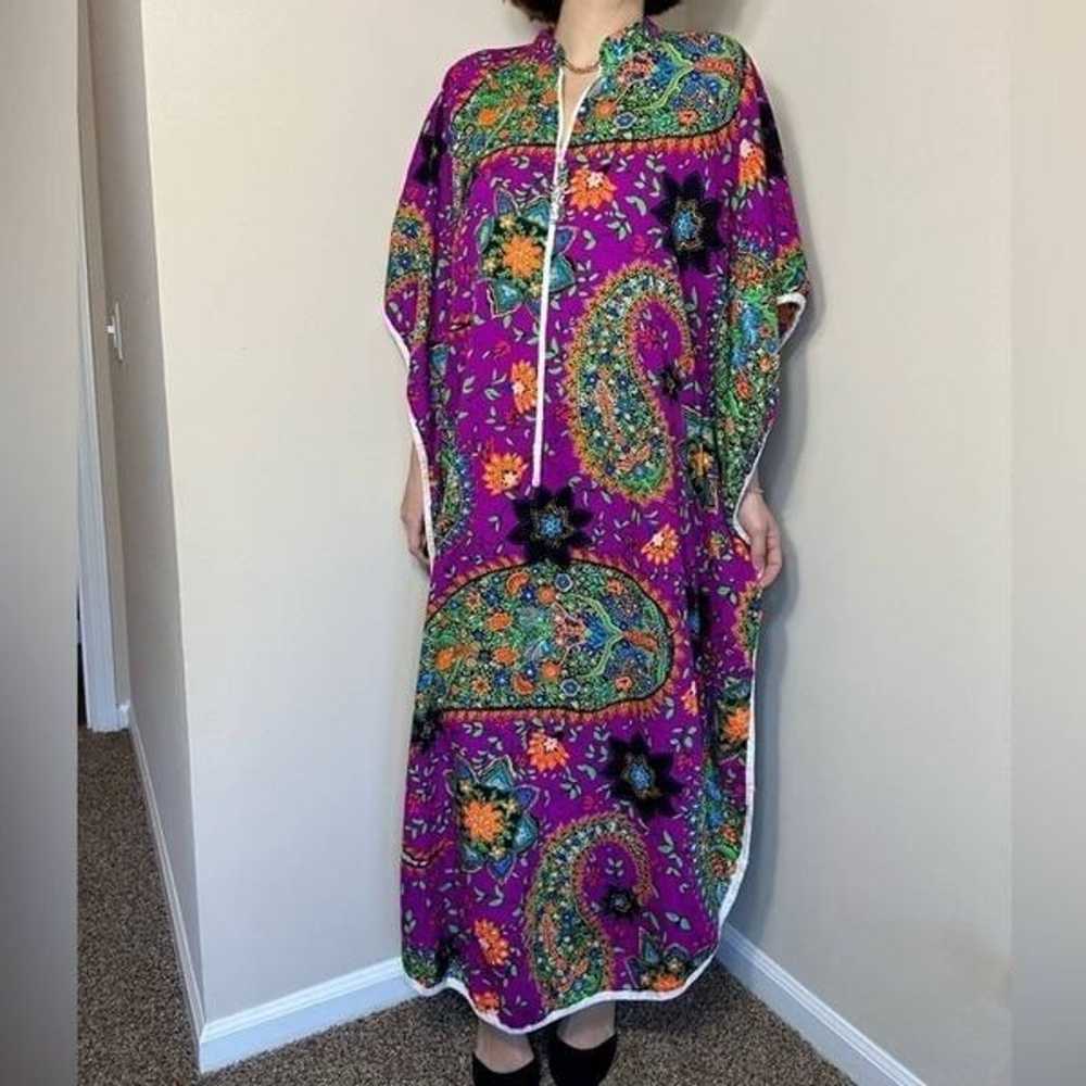 Margaret’s 70s Vintage Mumu Kimono Robe Dress Pul… - image 1