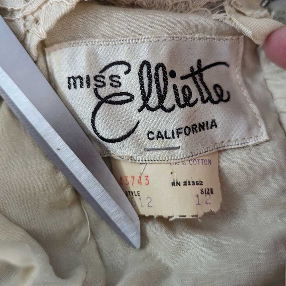 Miss Elliette Vintage Beige Lace Dress Size 12 - image 3