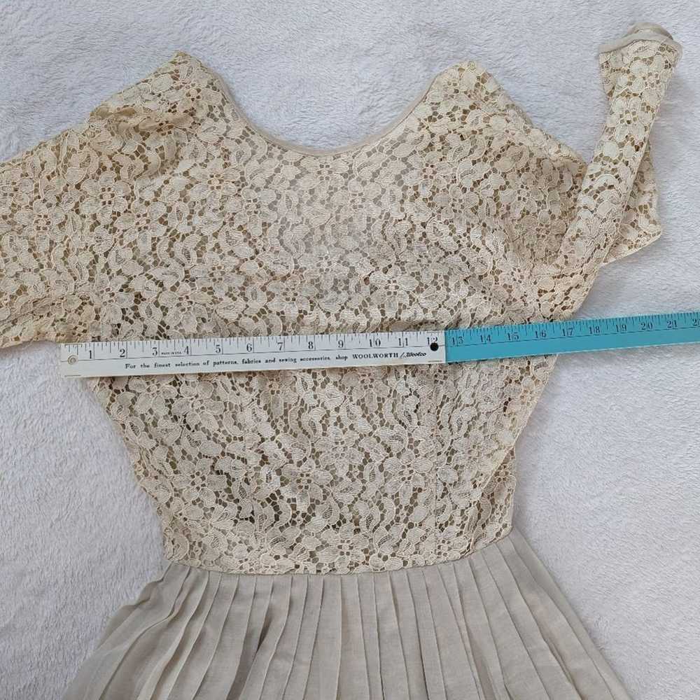 Miss Elliette Vintage Beige Lace Dress Size 12 - image 8