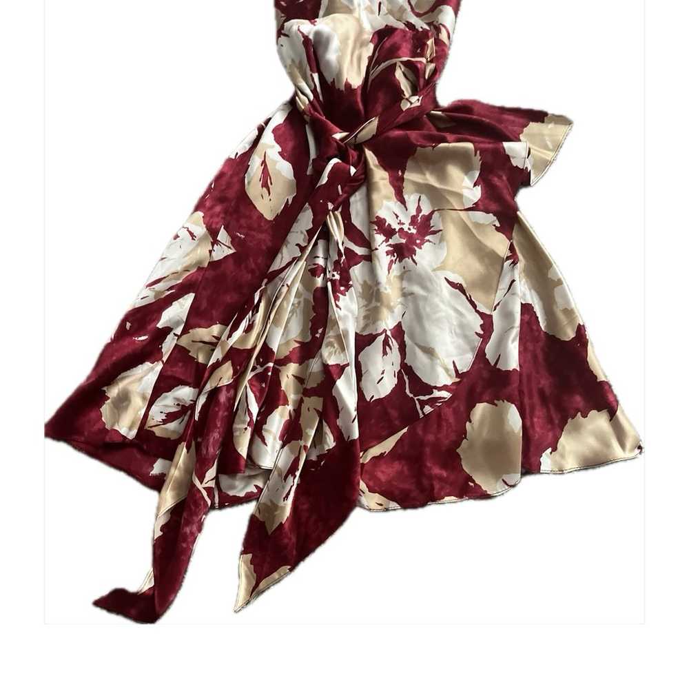 BCBG Max Azria Red Floral 100% Silk Halter Wrap D… - image 4