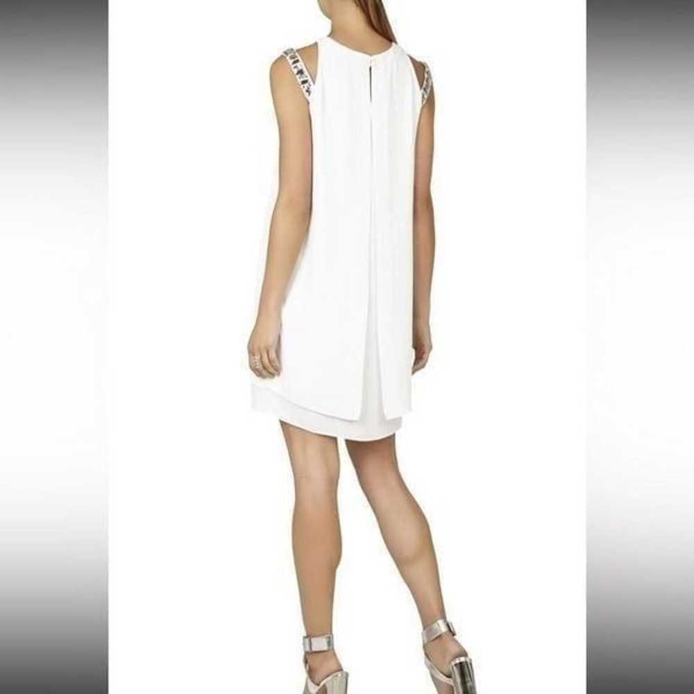 BCBGMAXAZRIA WHITE SELINA LAYERED A-LINE DRESS SI… - image 2