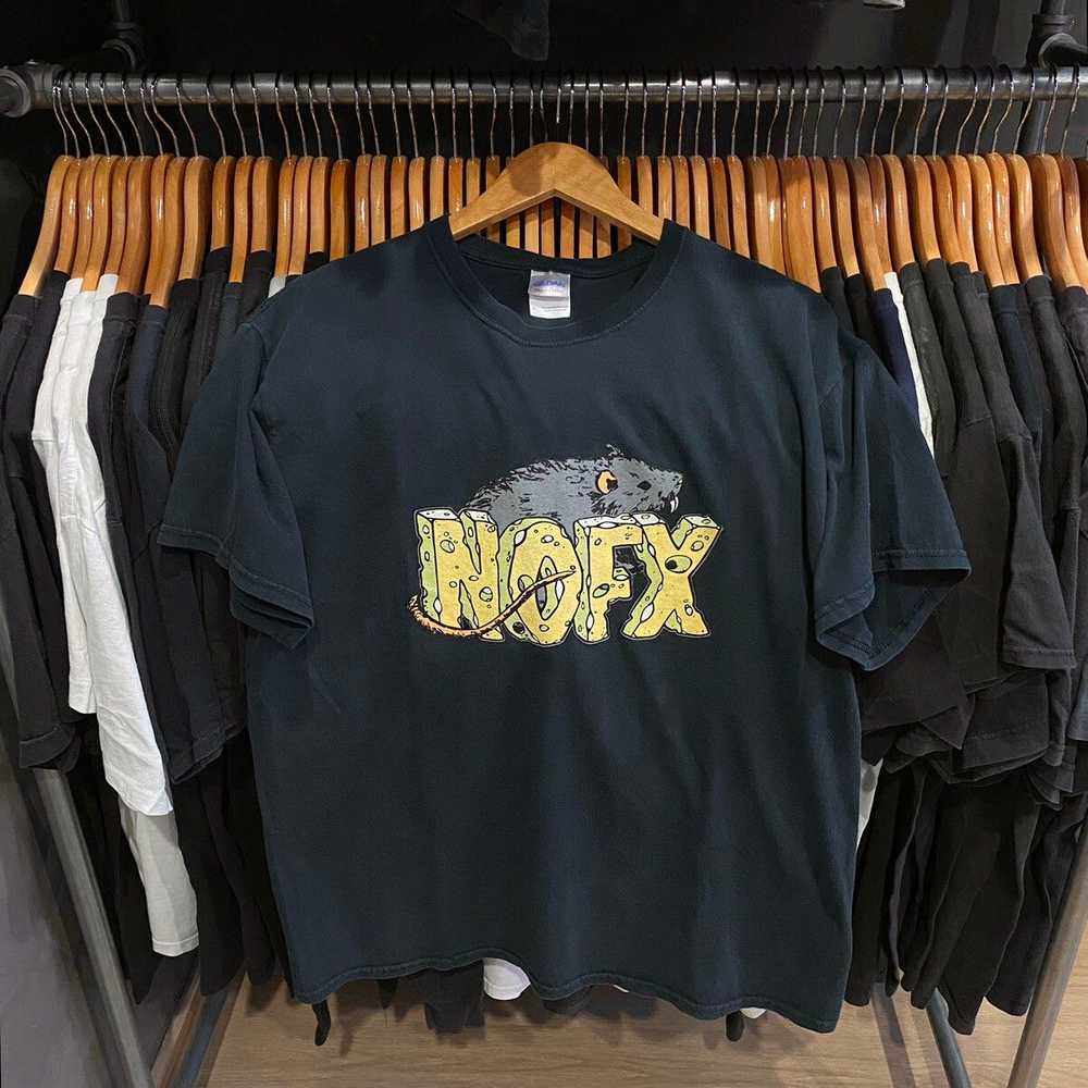 Band Tees × Tee × Tee Shirt VINTAGE Y2K NOFX RAT … - image 2