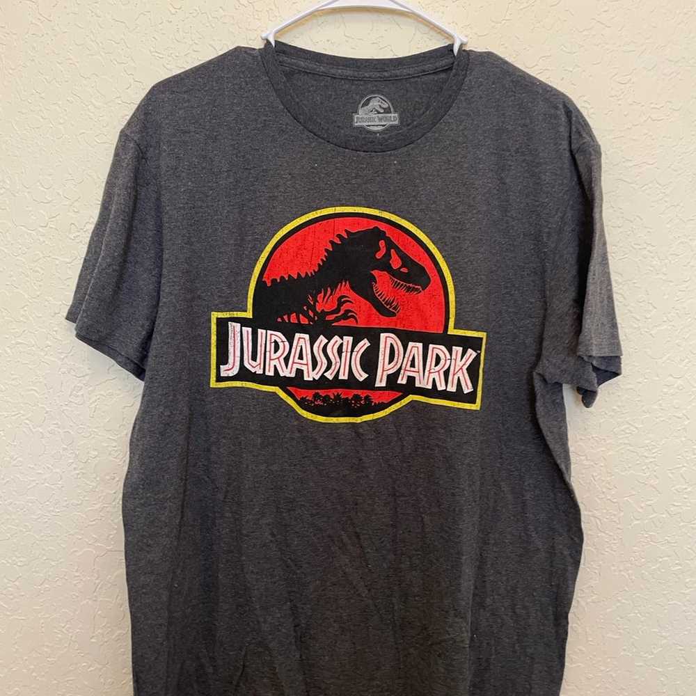 Jurassic park gray T-shirt size large Jurassic wo… - image 1