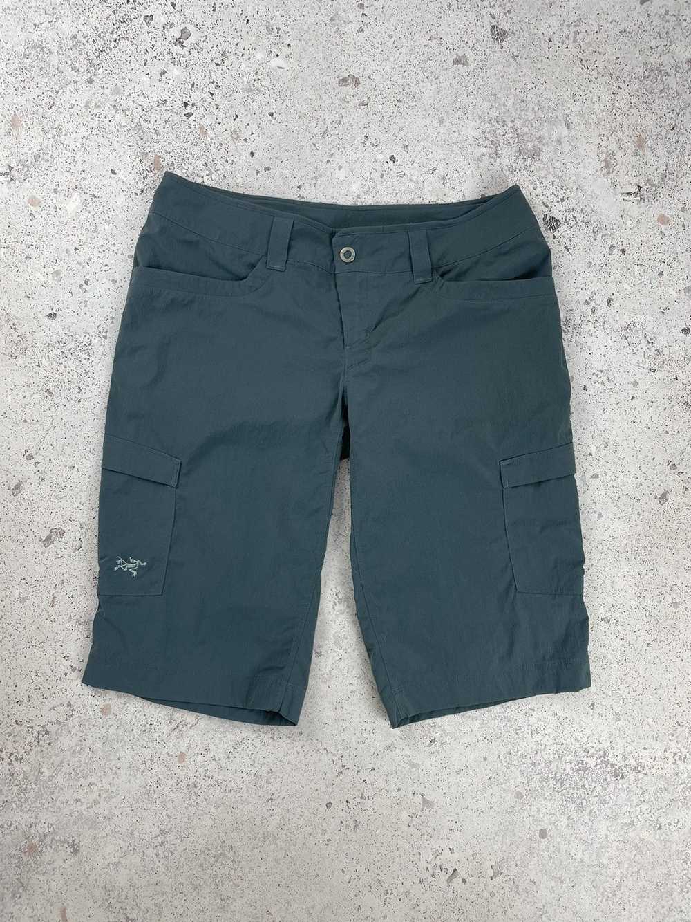 Arc'Teryx × Outdoor Life Arcteryx Nylon Shorts Wo… - image 1