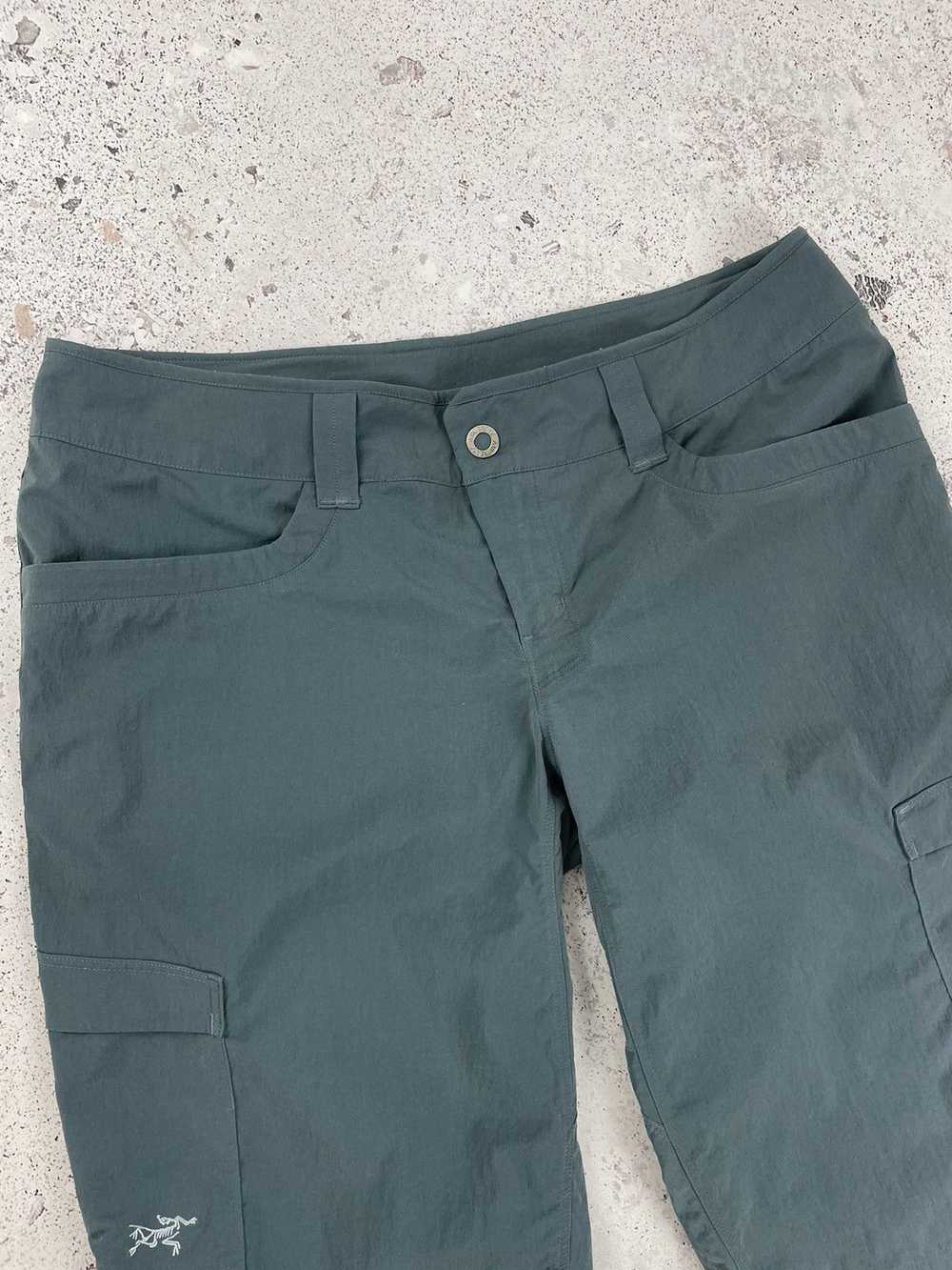 Arc'Teryx × Outdoor Life Arcteryx Nylon Shorts Wo… - image 2